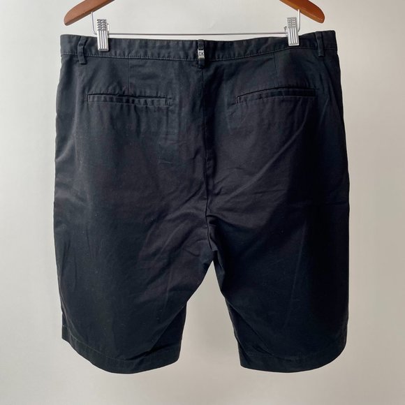 Men's Calvin Klein Flat Front Lightweight Cotton Chino Shorts, Black, Size 36 - Picture 3 of 6